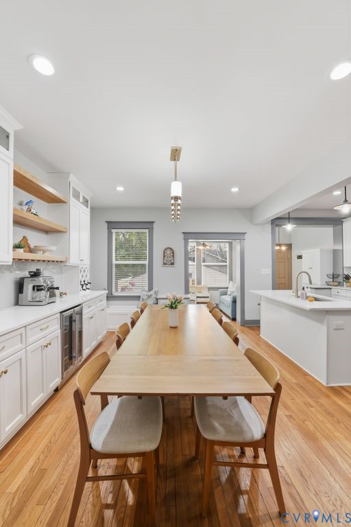 2327 Maplewood Ave
