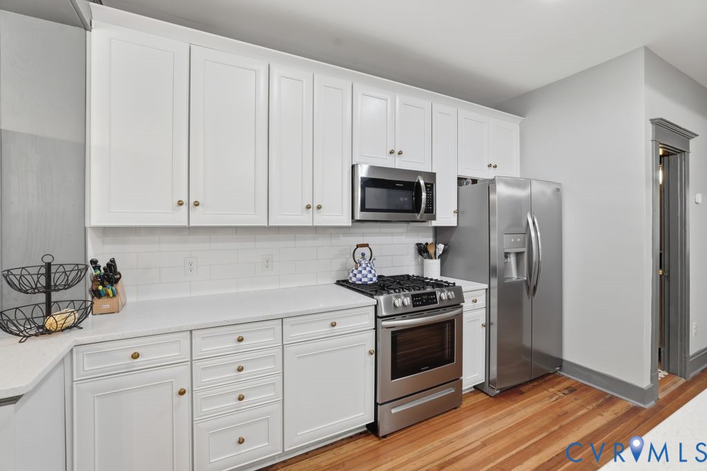 2327 Maplewood Ave