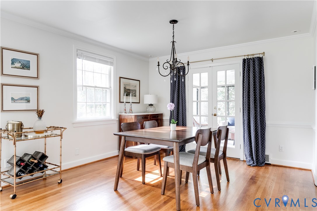 7311 Durwood Cres