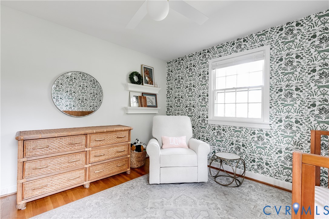 7311 Durwood Cres