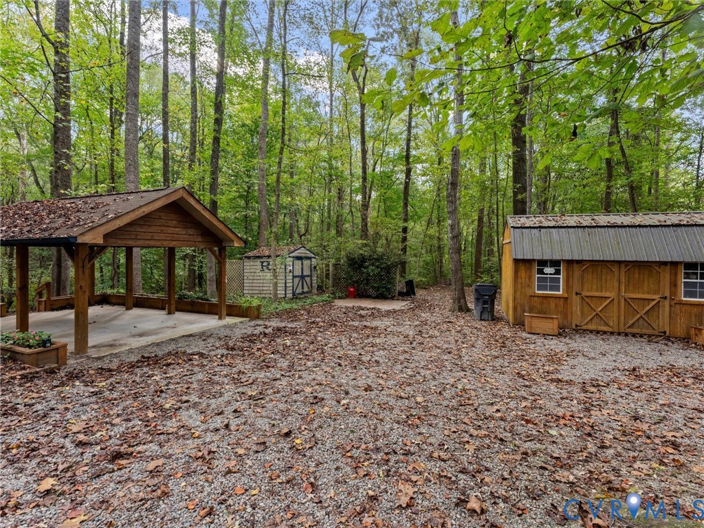1000 Rocky Ford Rd