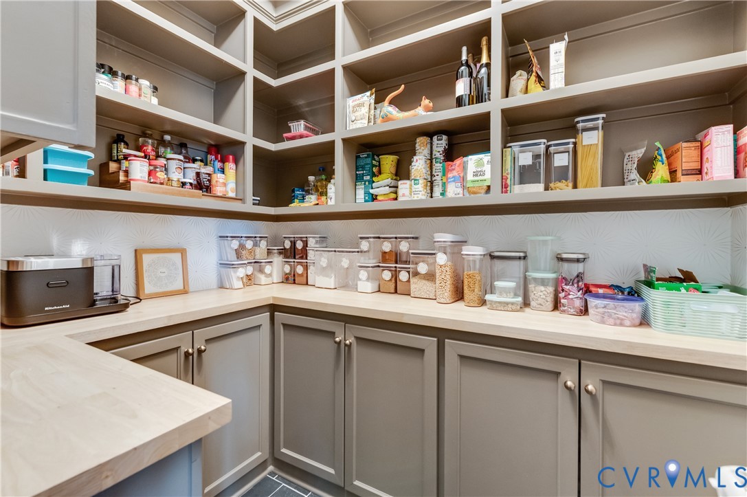 3505 Ormiston Grove Cir