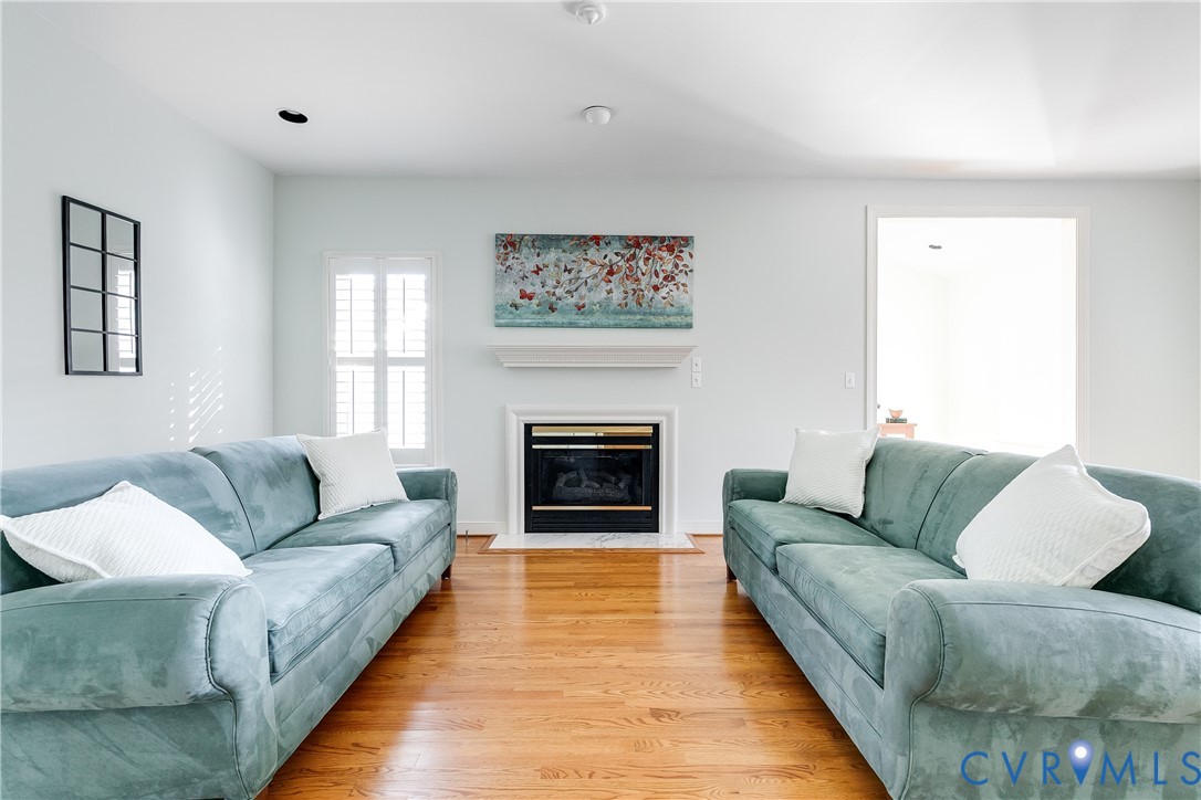 4903 Waycrest Ter