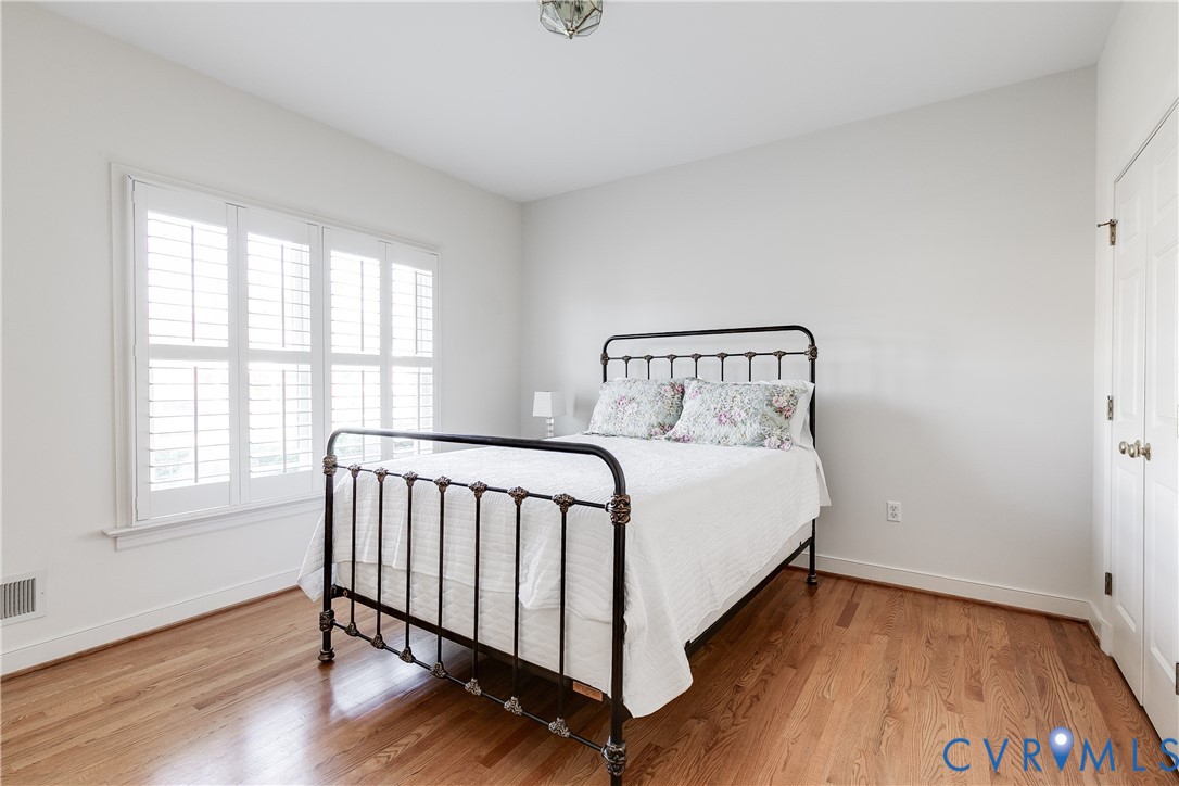 4903 Waycrest Ter
