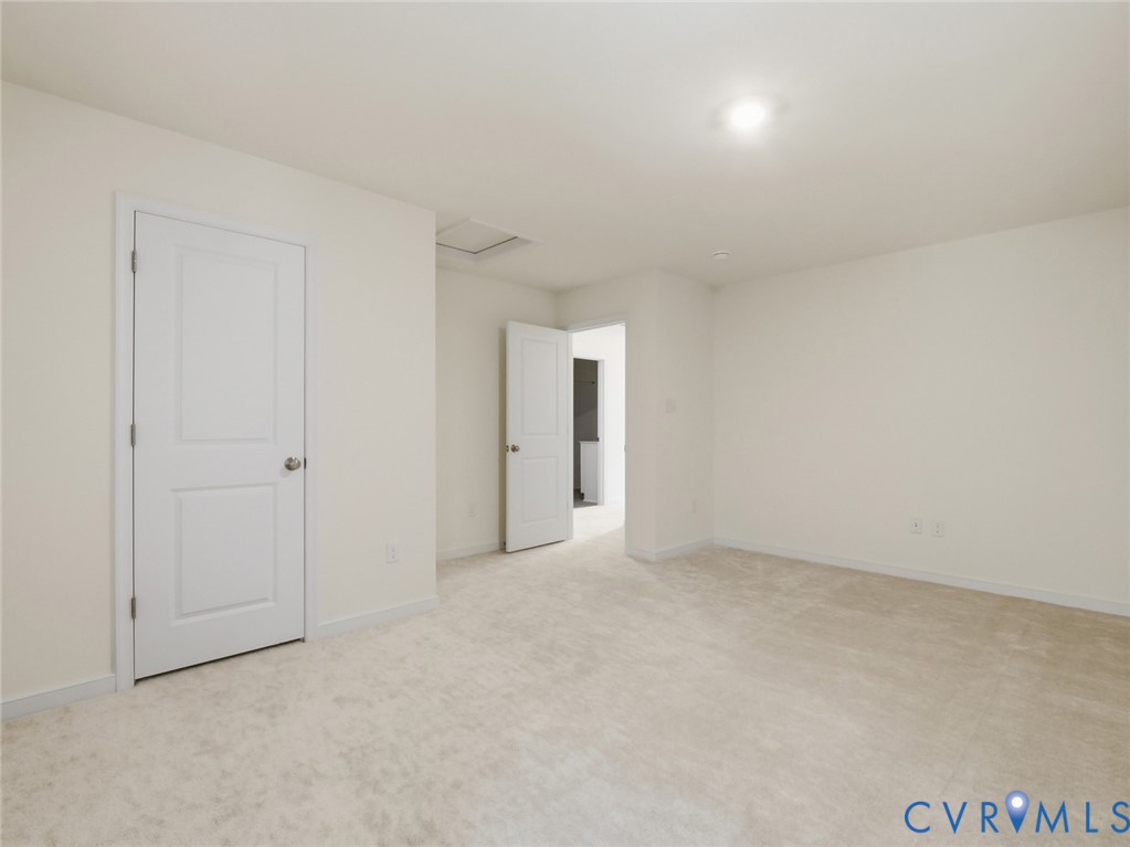 7602 Oak Grove Tree Dr