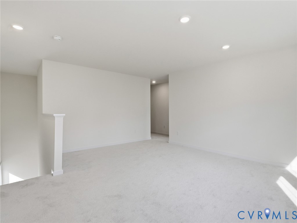 7602 Oak Grove Tree Dr