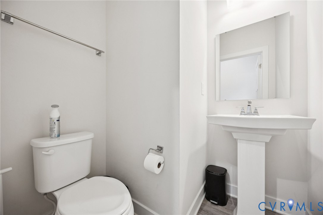 10237 Centralia Station Rd