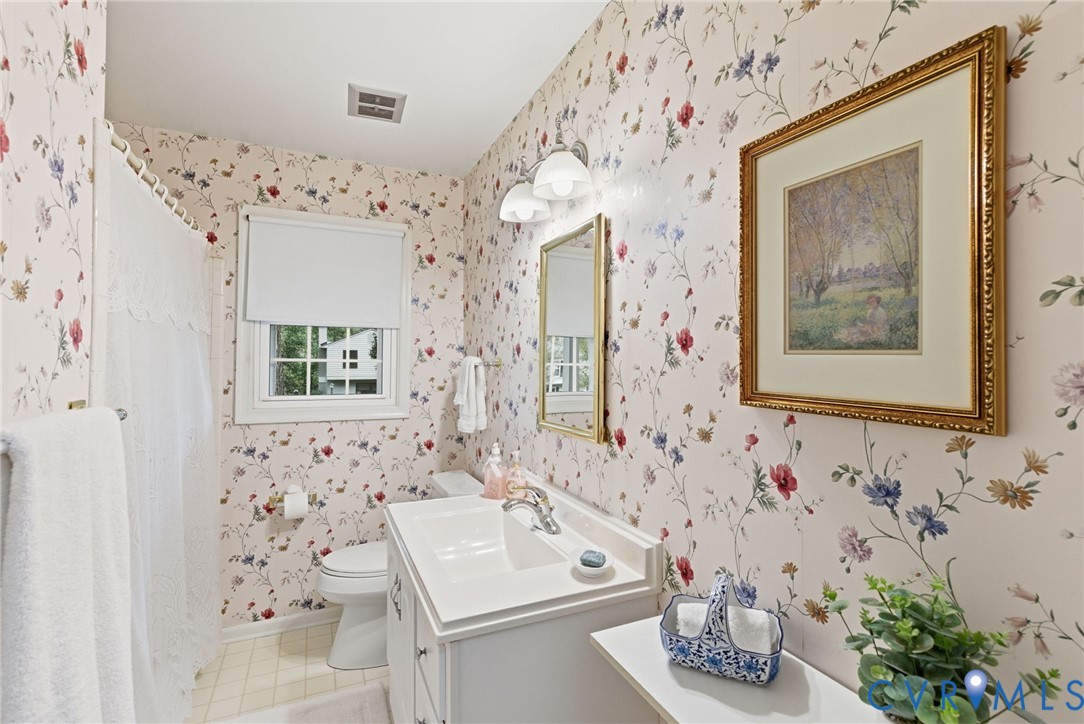 10110 Idlebrook Dr
