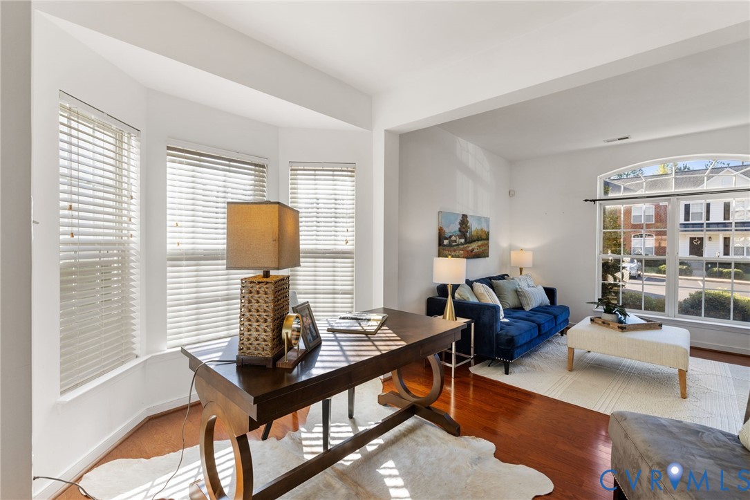 11361 Abbots Cross Ln