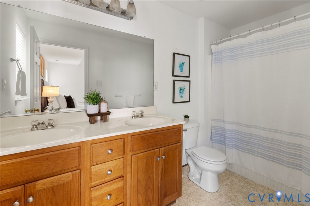 11361 Abbots Cross Ln