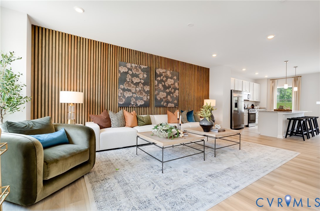 8776 Pioneer Hill Dr