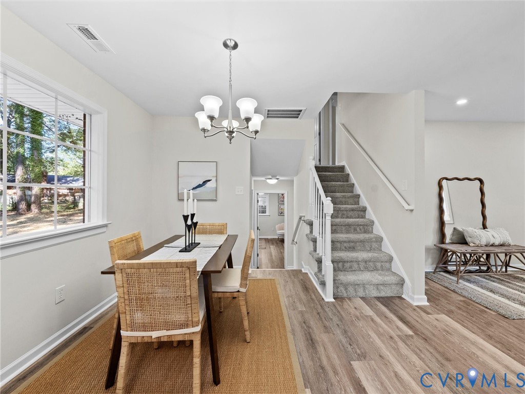 10303 Edgebrook Ct