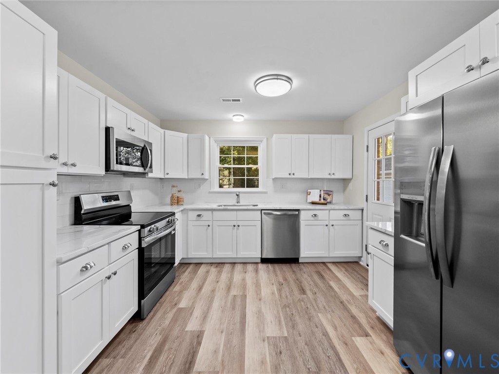 10303 Edgebrook Ct