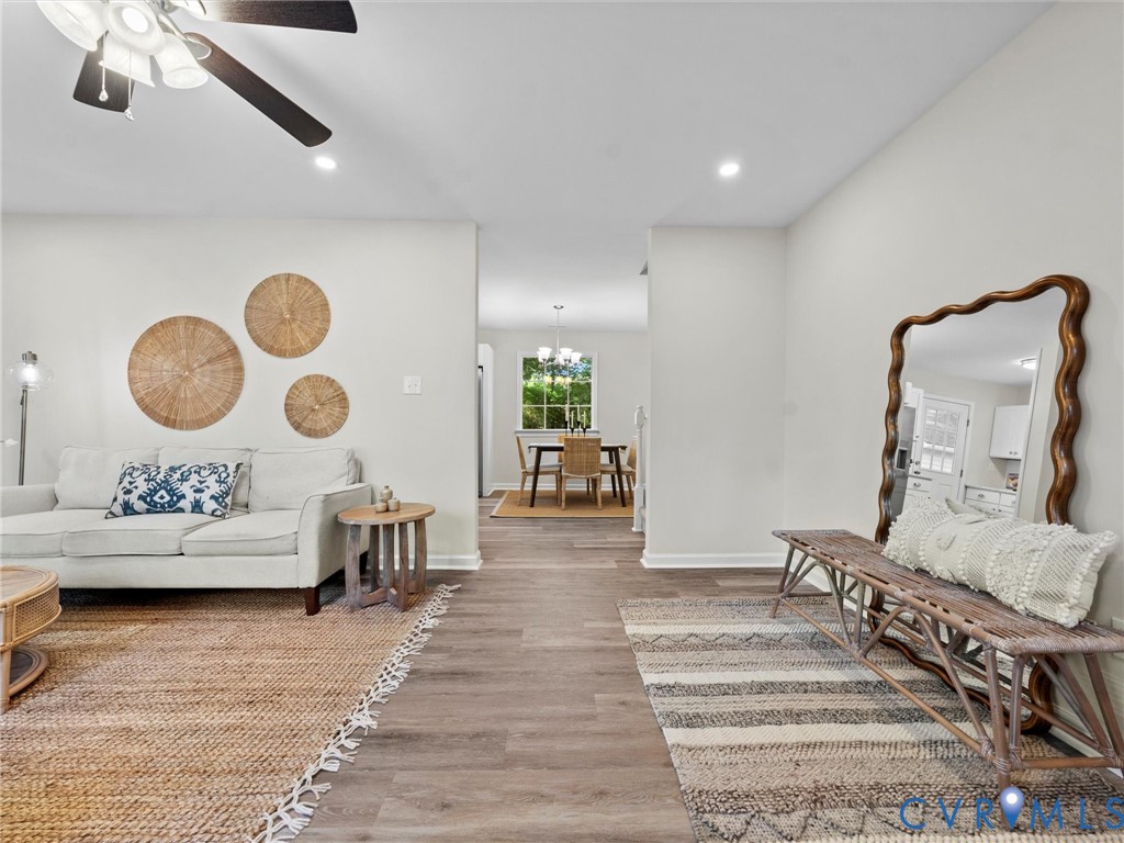 10303 Edgebrook Ct