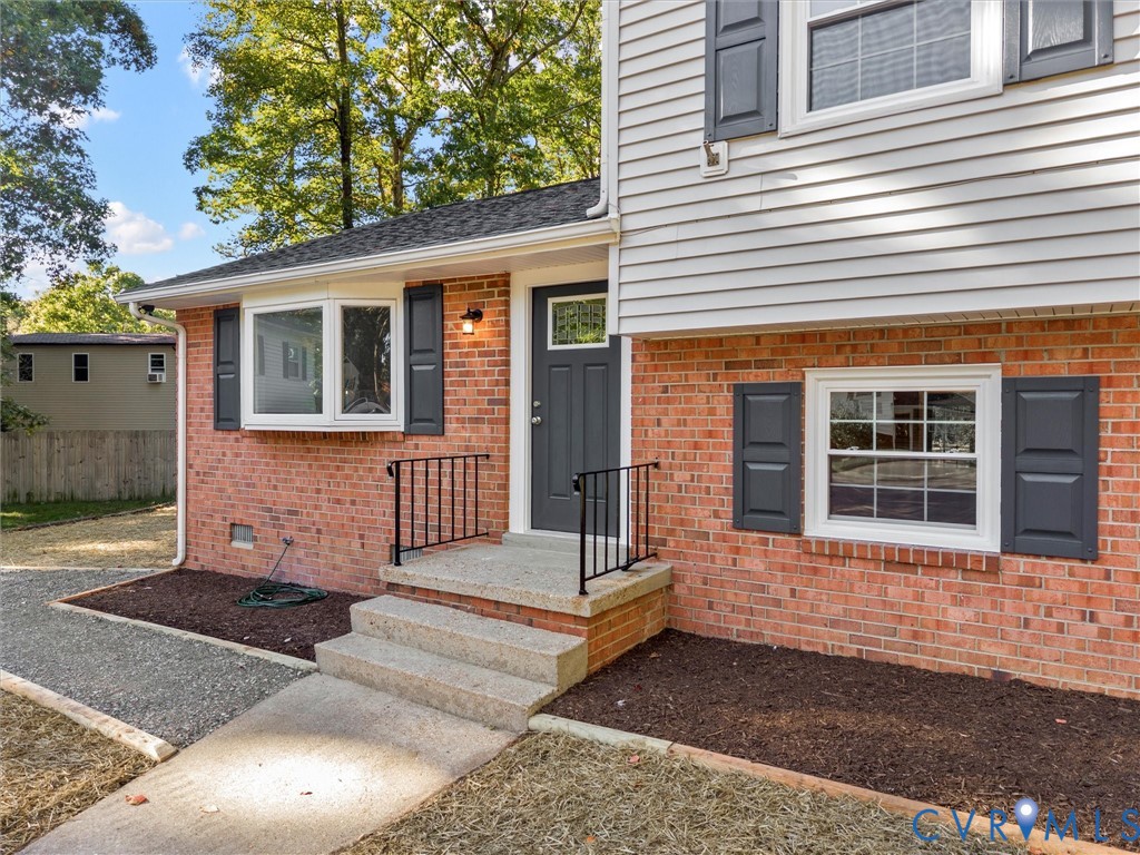 10303 Edgebrook Ct