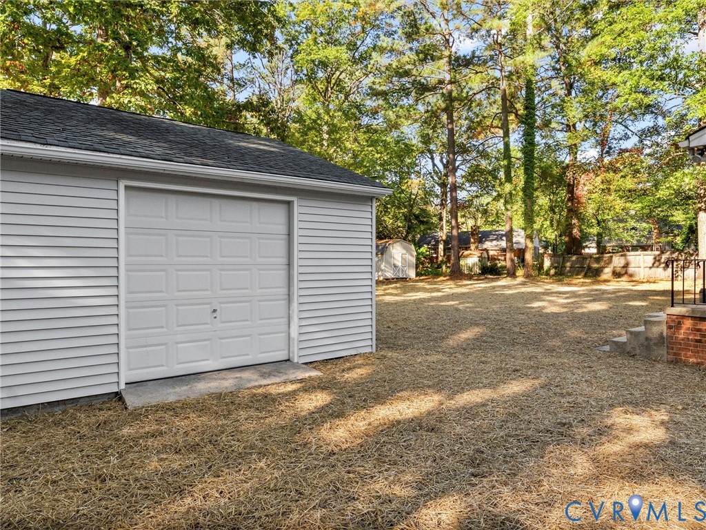 10303 Edgebrook Ct