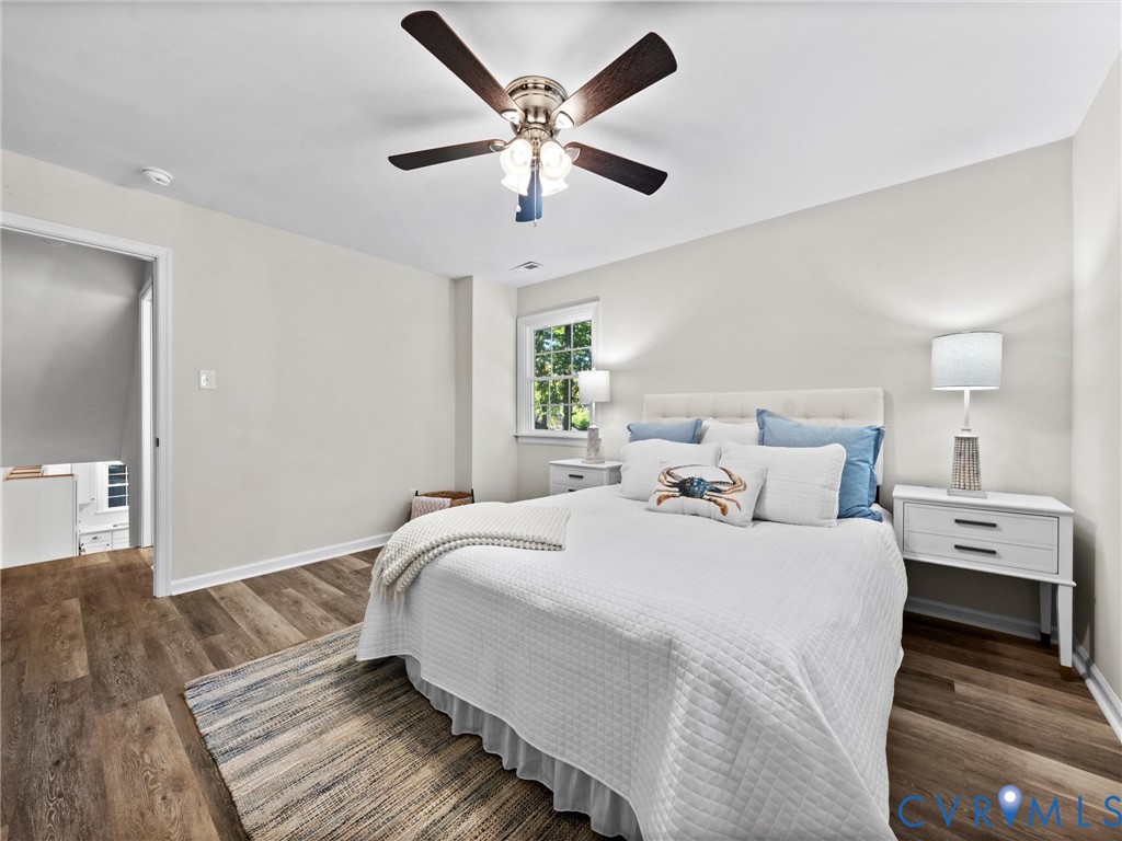 10303 Edgebrook Ct