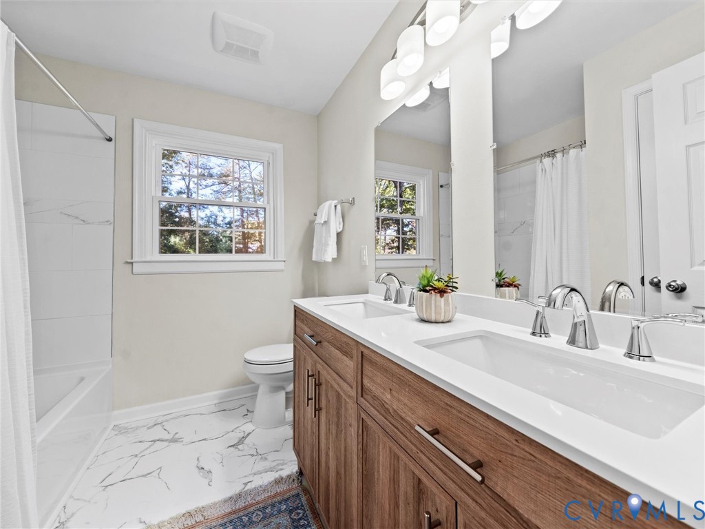 10303 Edgebrook Ct