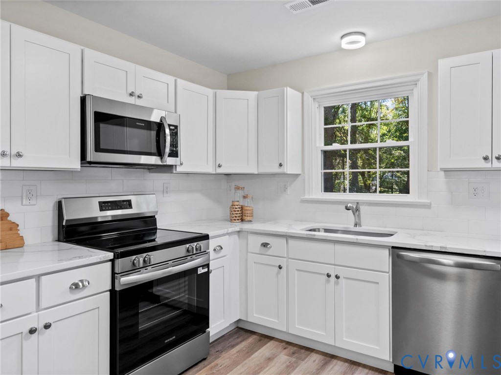 10303 Edgebrook Ct
