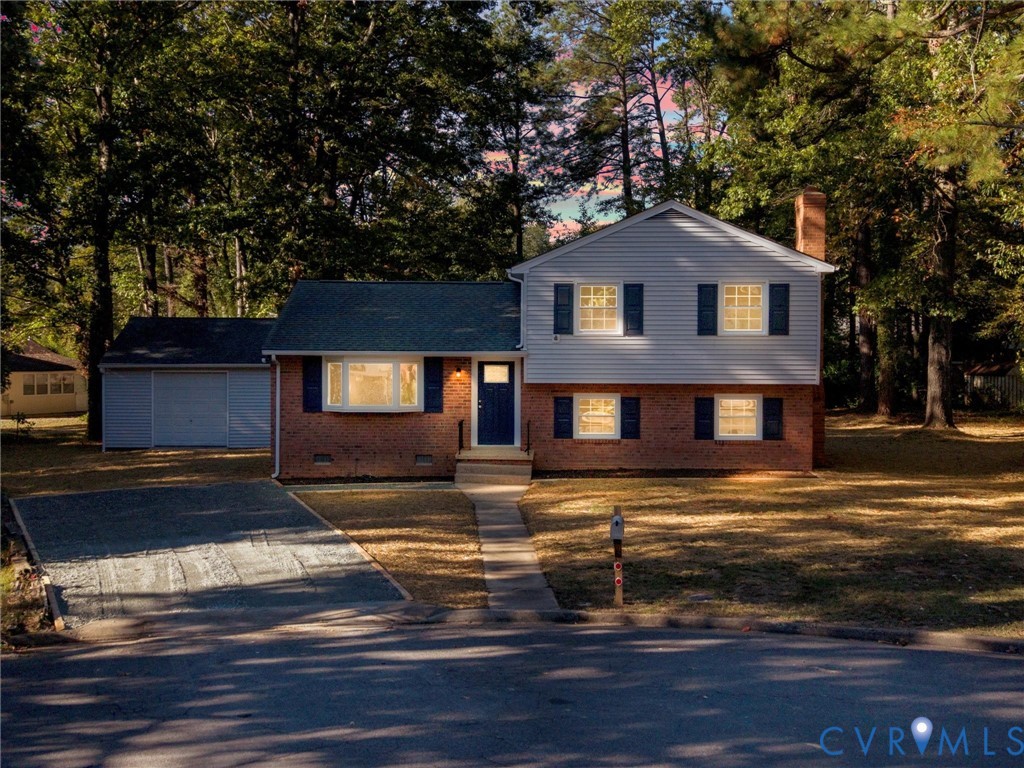 10303 Edgebrook Ct