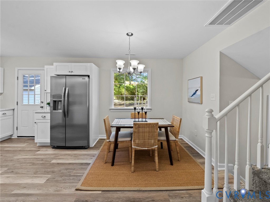 10303 Edgebrook Ct