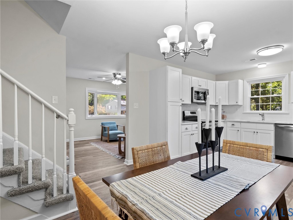 10303 Edgebrook Ct