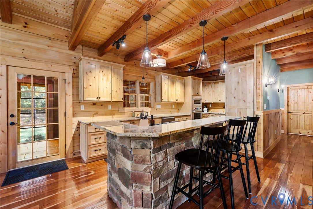 3200 Taurman Park Dr