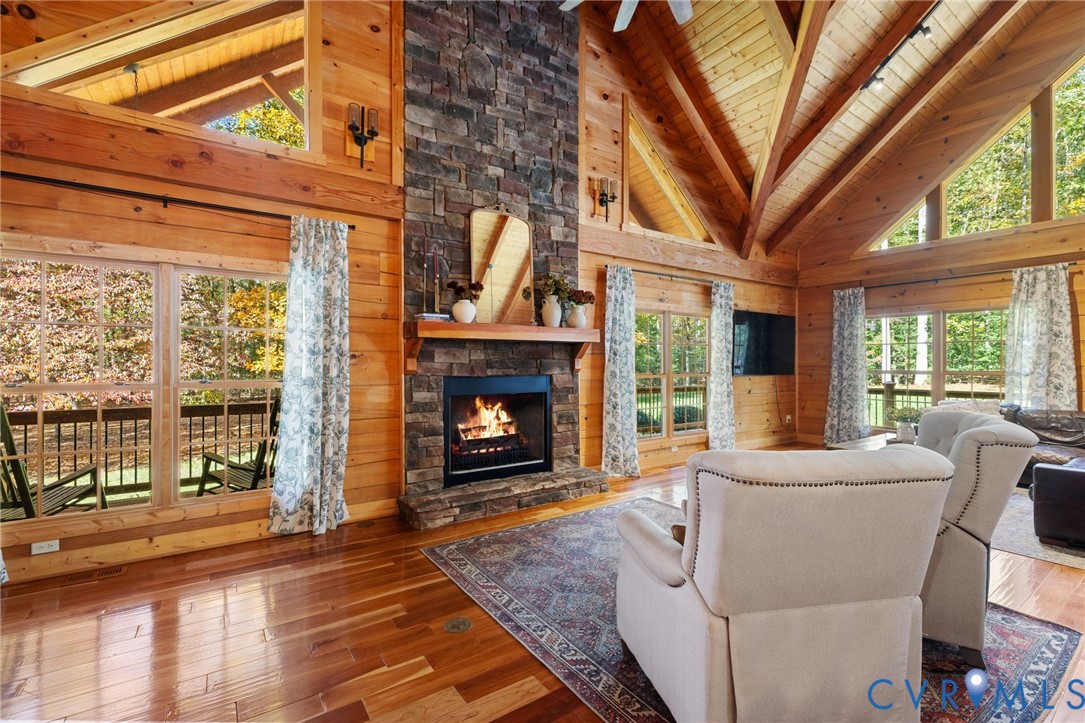 3200 Taurman Park Dr