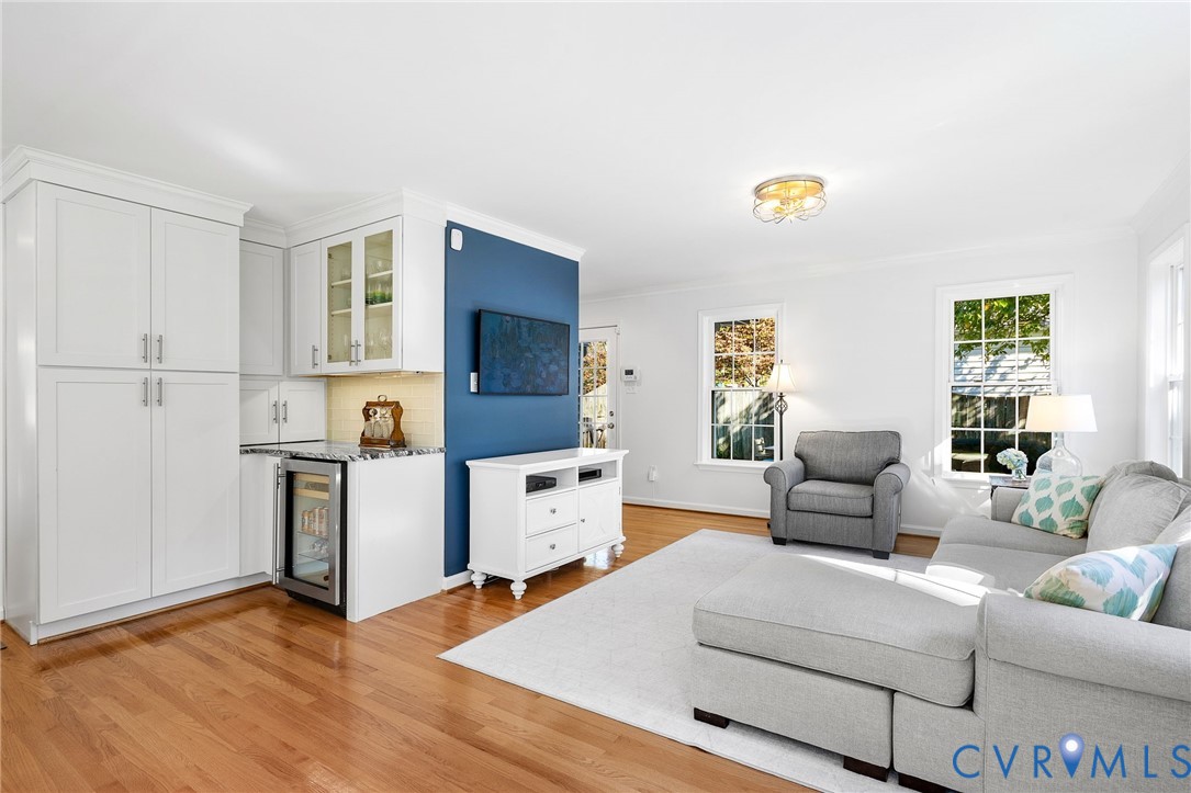 7709 Sweetbriar Rd