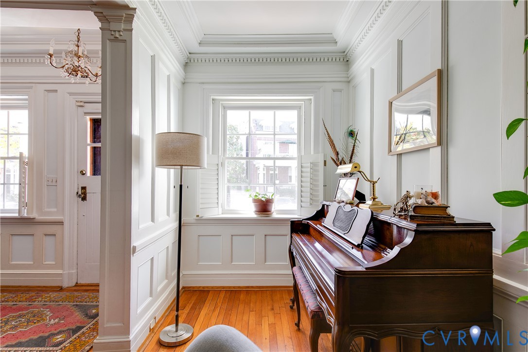 2020 Park Ave