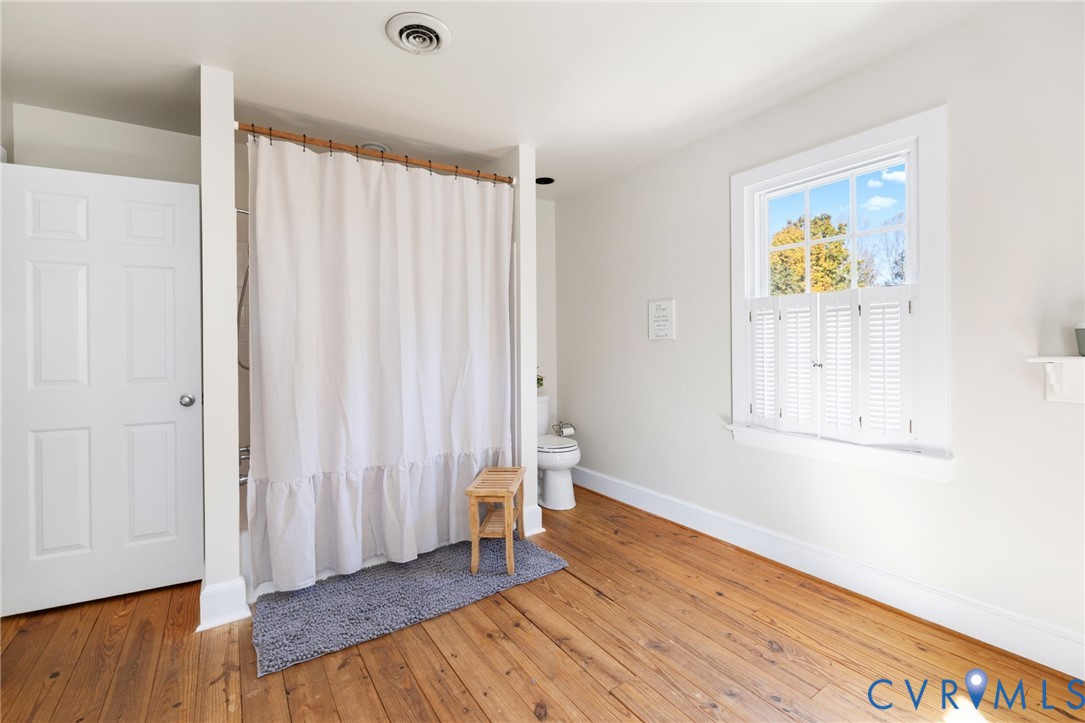 6256 Old Buckingham Rd