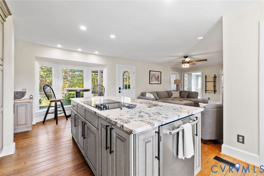 6256 Old Buckingham Rd