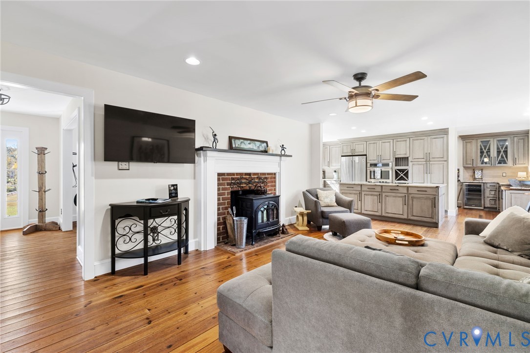 6256 Old Buckingham Rd