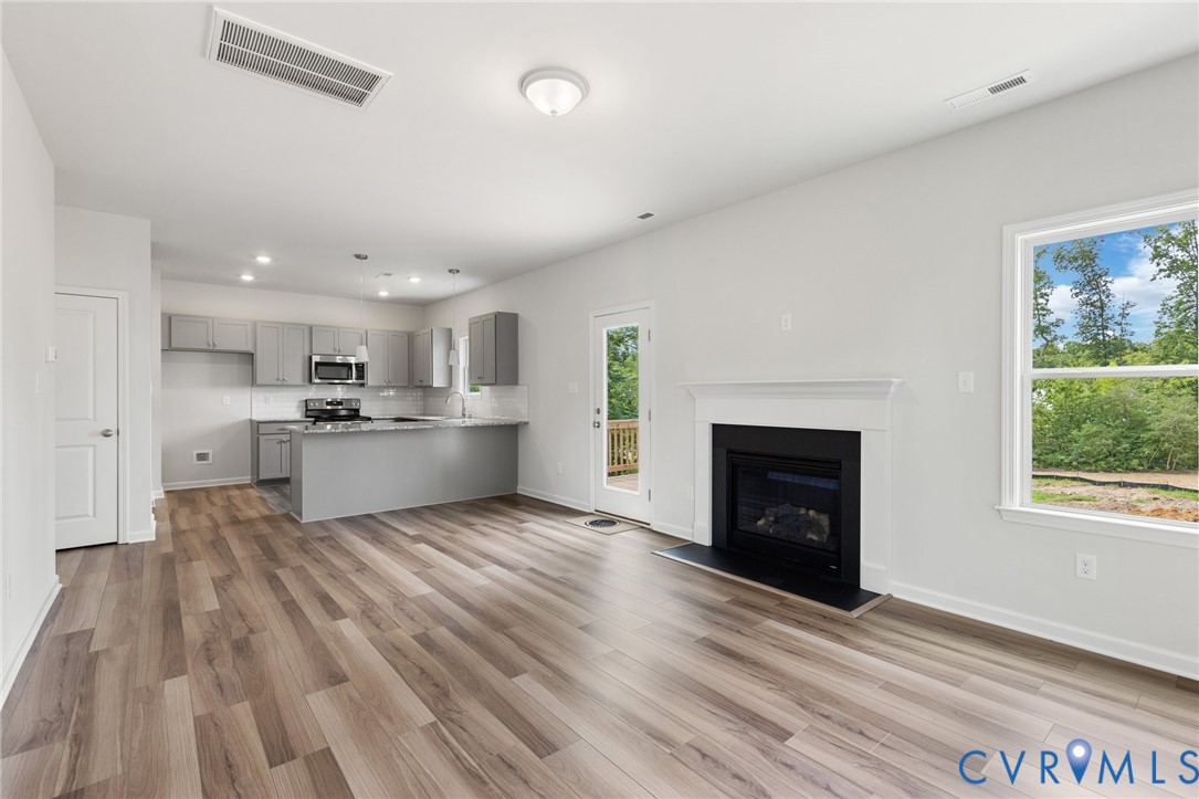 137 Bellevue Ter