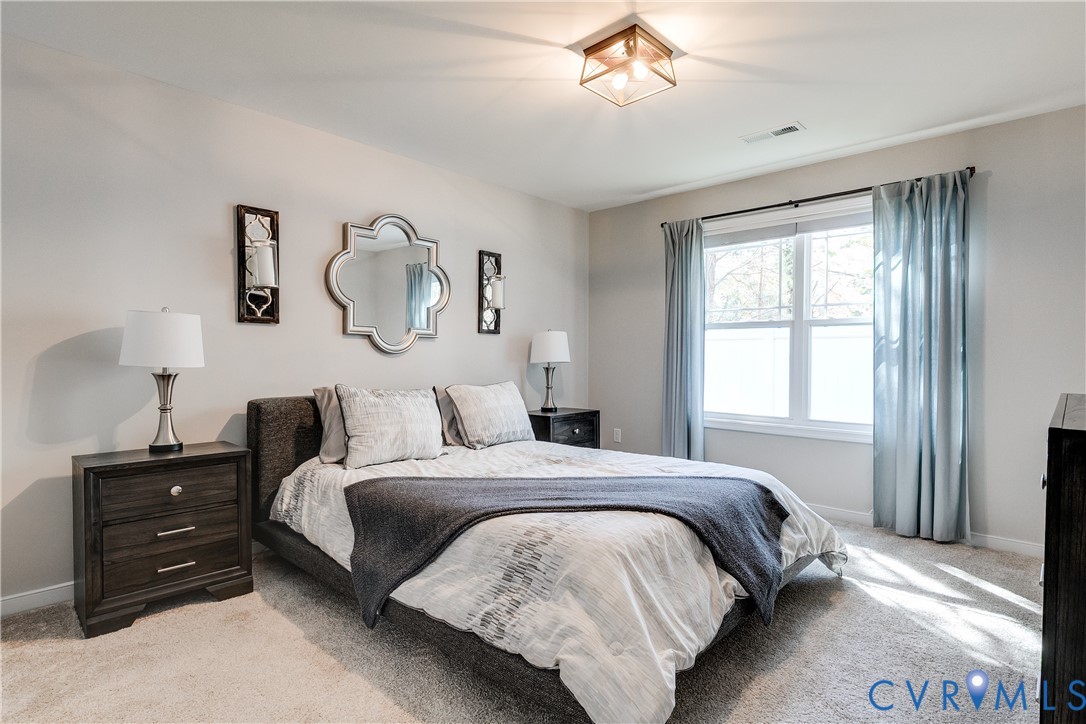 3359 Rock Creek Villa Dr