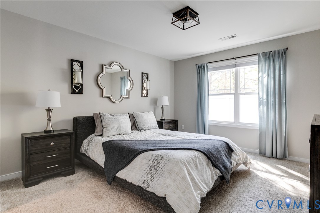 3359 Rock Creek Villa Dr