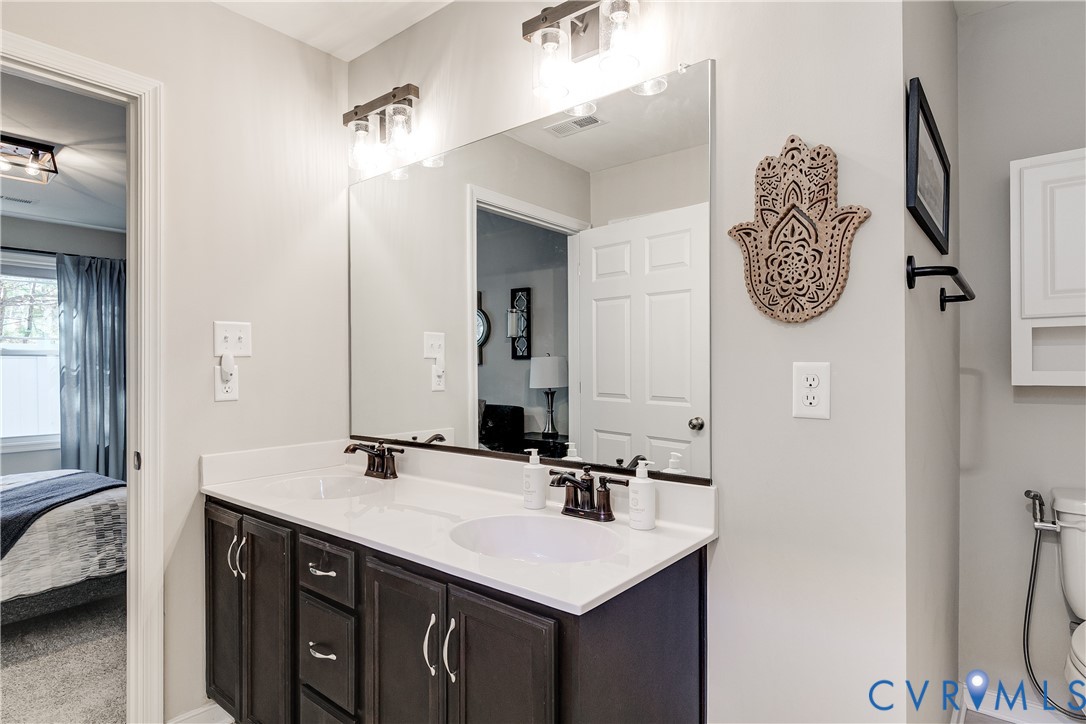 3359 Rock Creek Villa Dr