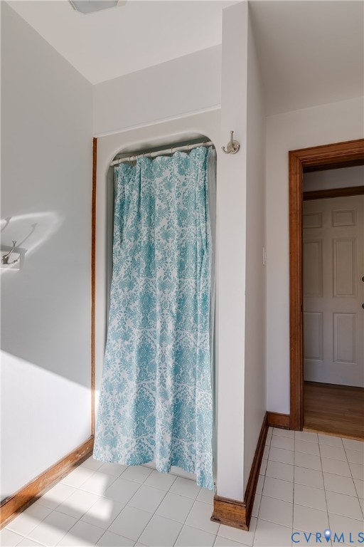 7493 Hidden Lake Cir