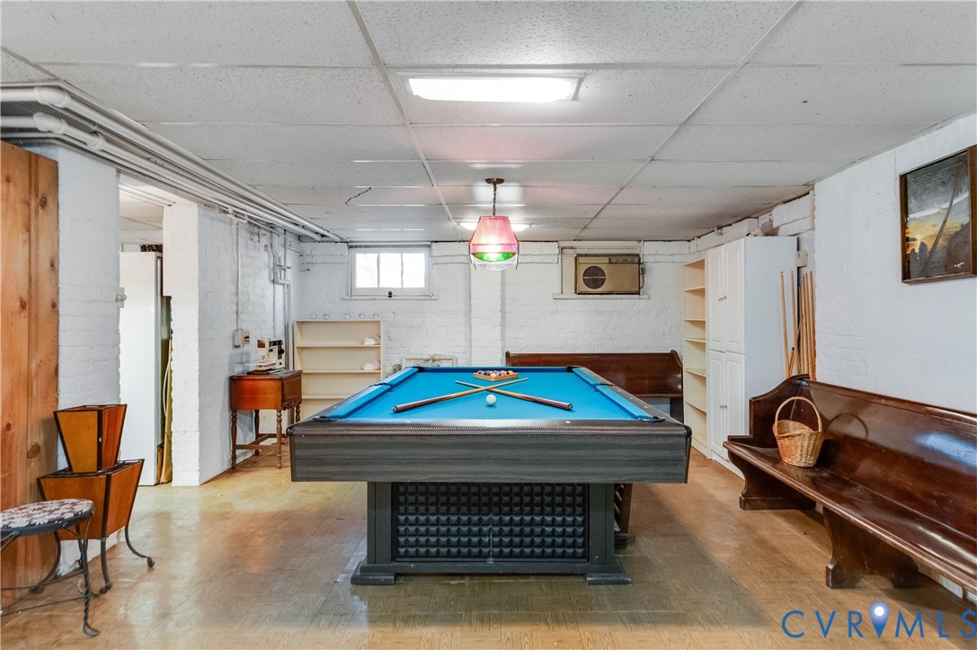 1112 Sunset Ave