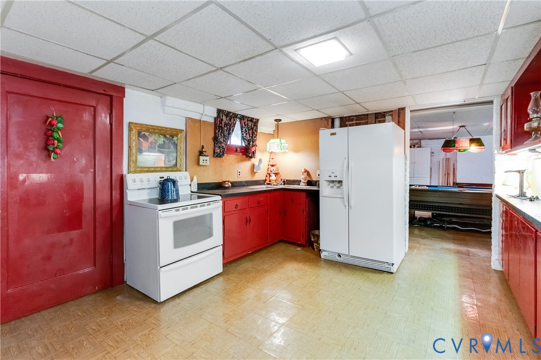 1112 Sunset Ave