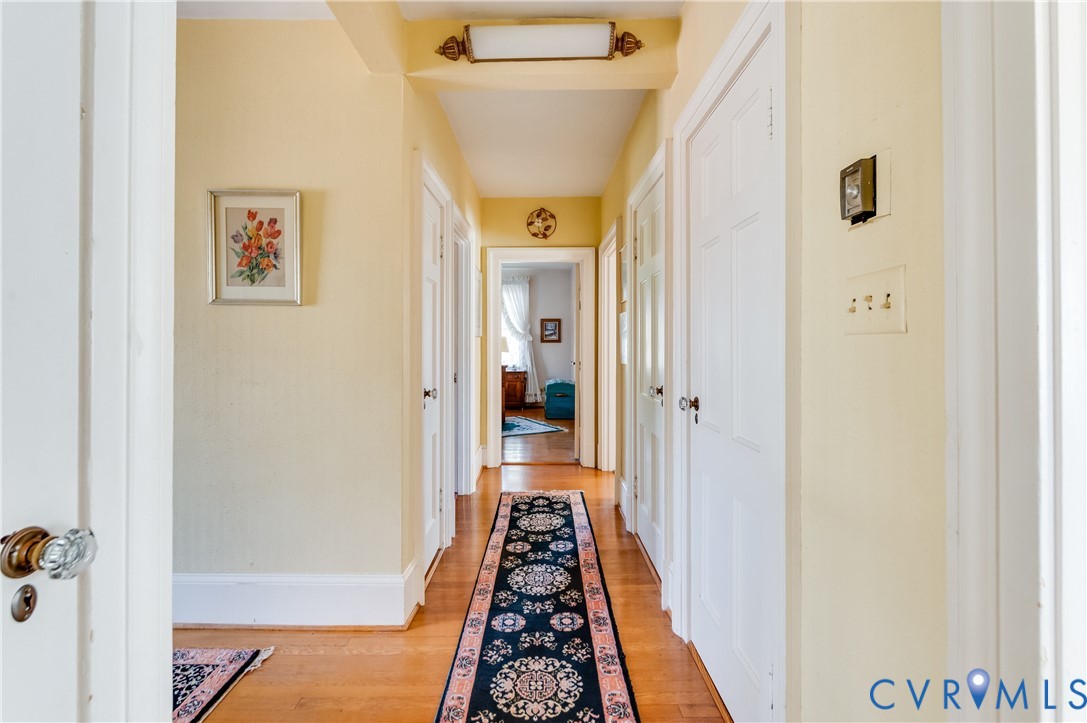 1112 Sunset Ave