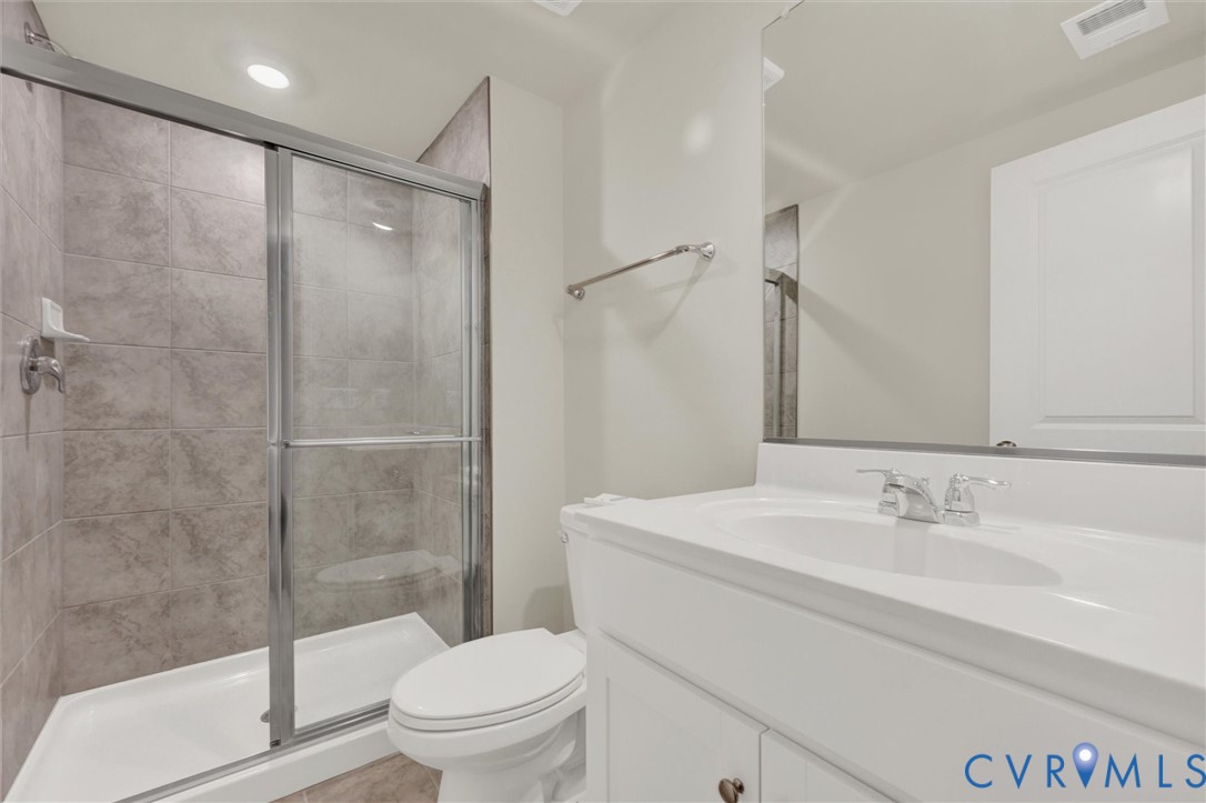 8713 Centerline Dr
