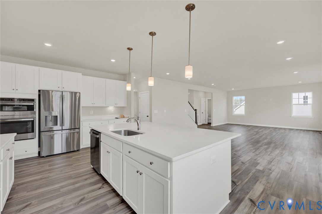 8713 Centerline Dr