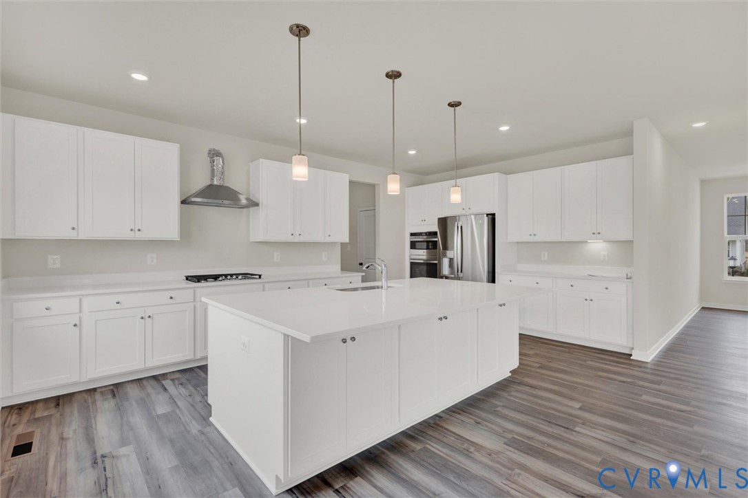 8713 Centerline Dr
