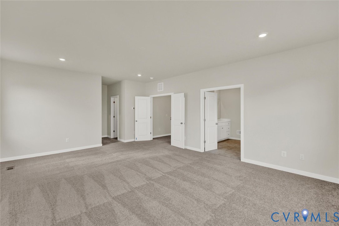 8713 Centerline Dr