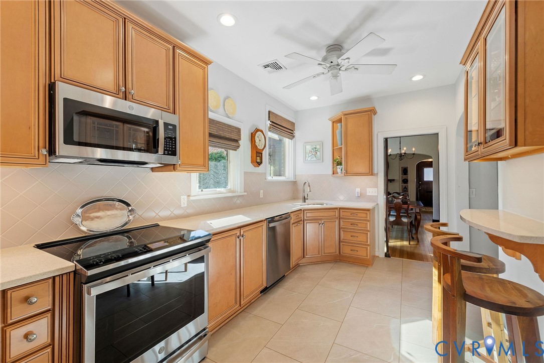 5021 Caledonia