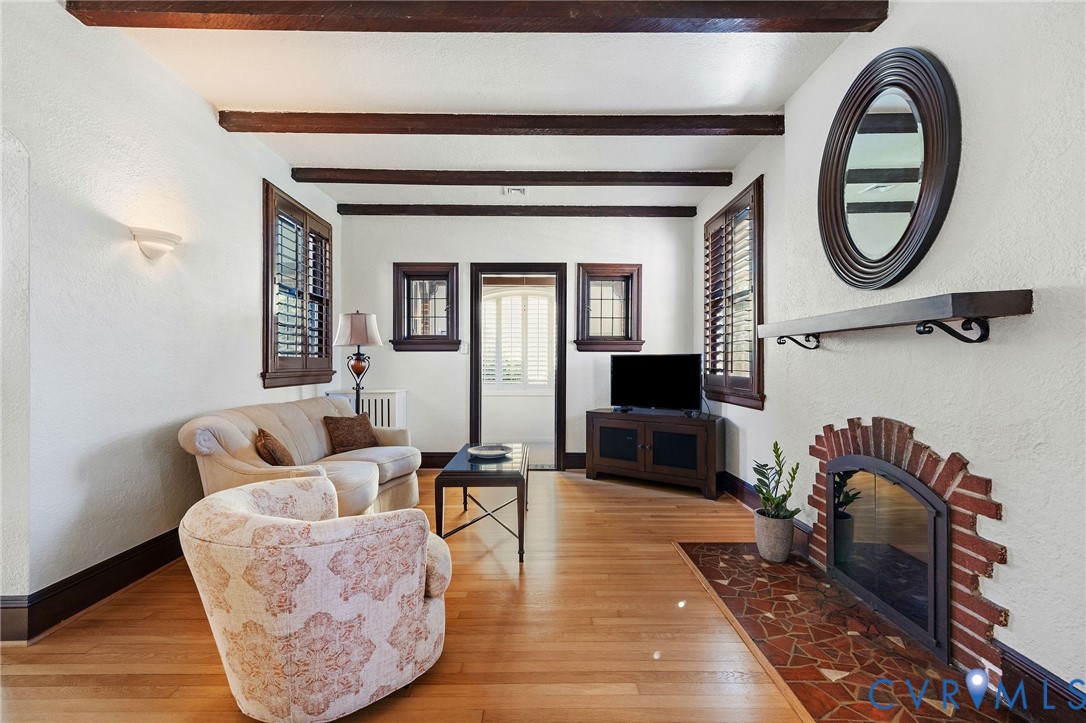5021 Caledonia