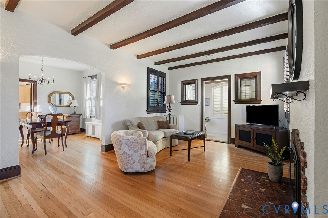 5021 Caledonia