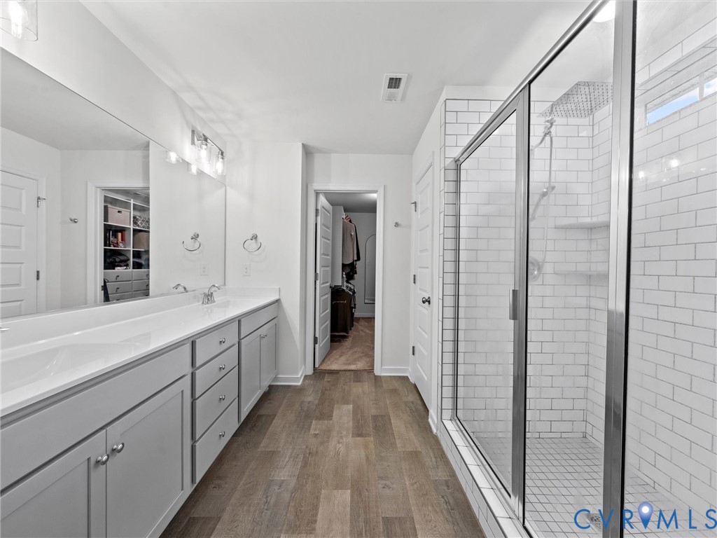 8207 Wolfboro Ct