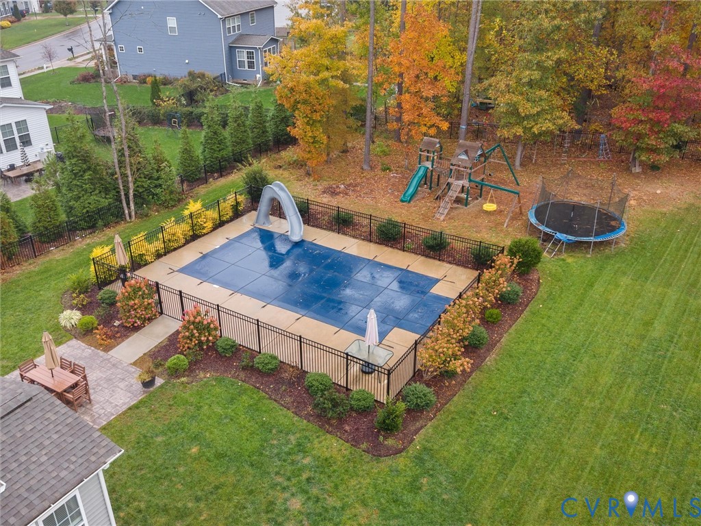 8207 Wolfboro Ct